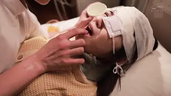 HMN-739 [中文字幕]我女朋友住院我在医院和他中出-倉本すみれ